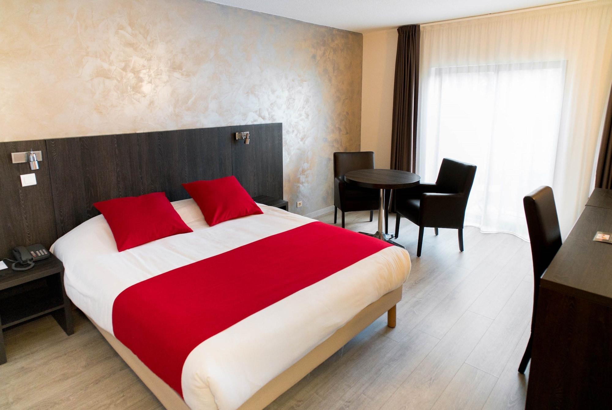 Ariane Hotel Fos Sur Mer Fos-sur-Mer Exterior photo