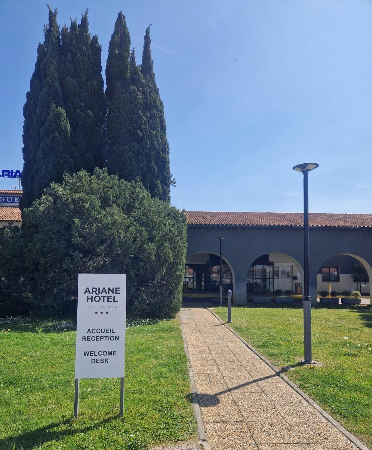 Ariane Hotel Fos Sur Mer Fos-sur-Mer Exterior photo