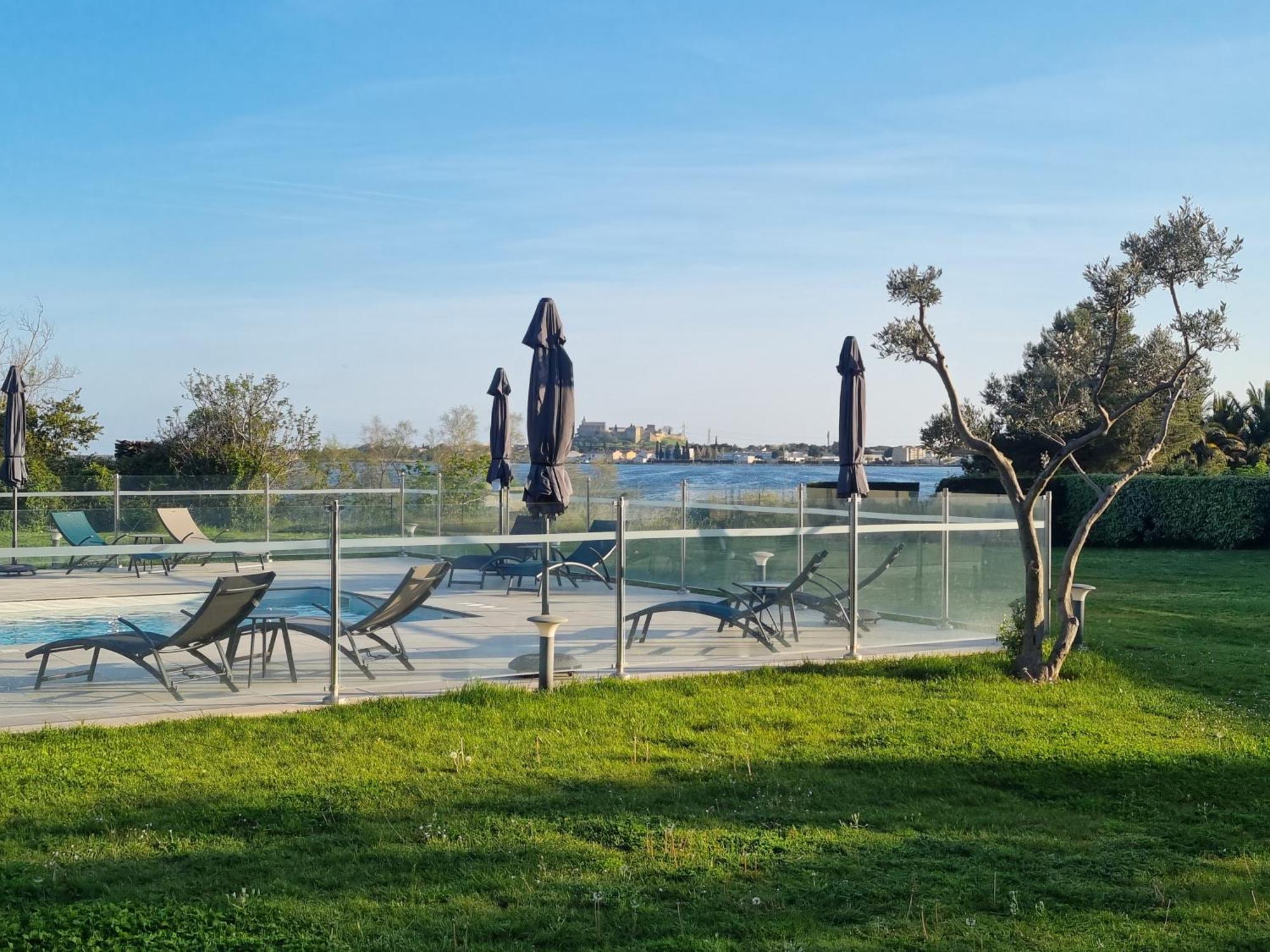 Ariane Hotel Fos Sur Mer Fos-sur-Mer Exterior photo